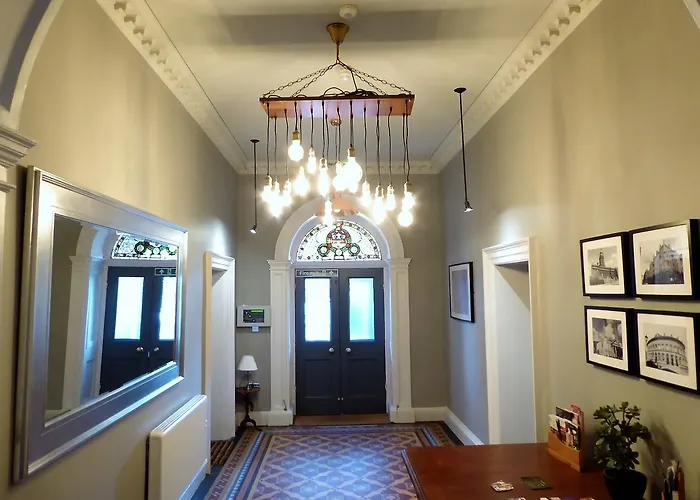 The Smeaton At Claremont Apartments